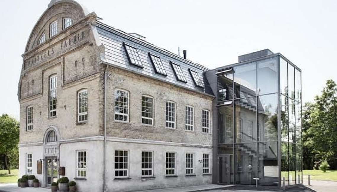 regus front.jpg-1140x650